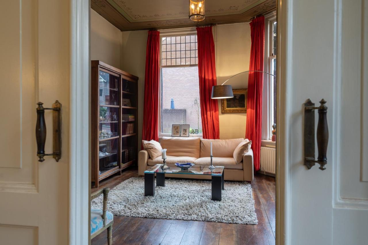 Huis Met De Leeuwenkoppen ディーレン エクステリア 写真